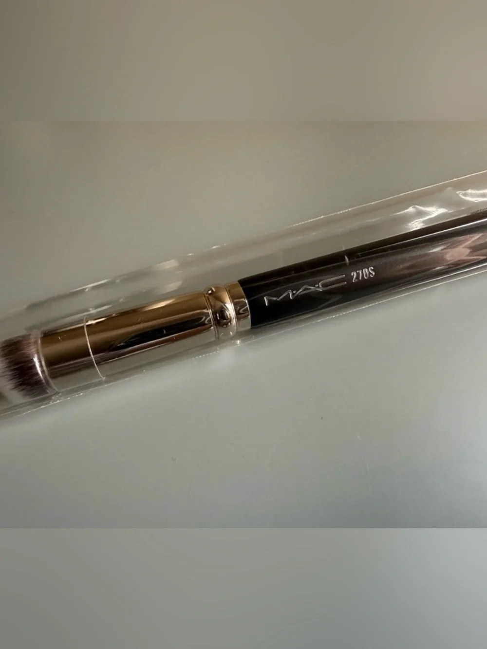 MAC 270S Mini Rounded Slant Brush